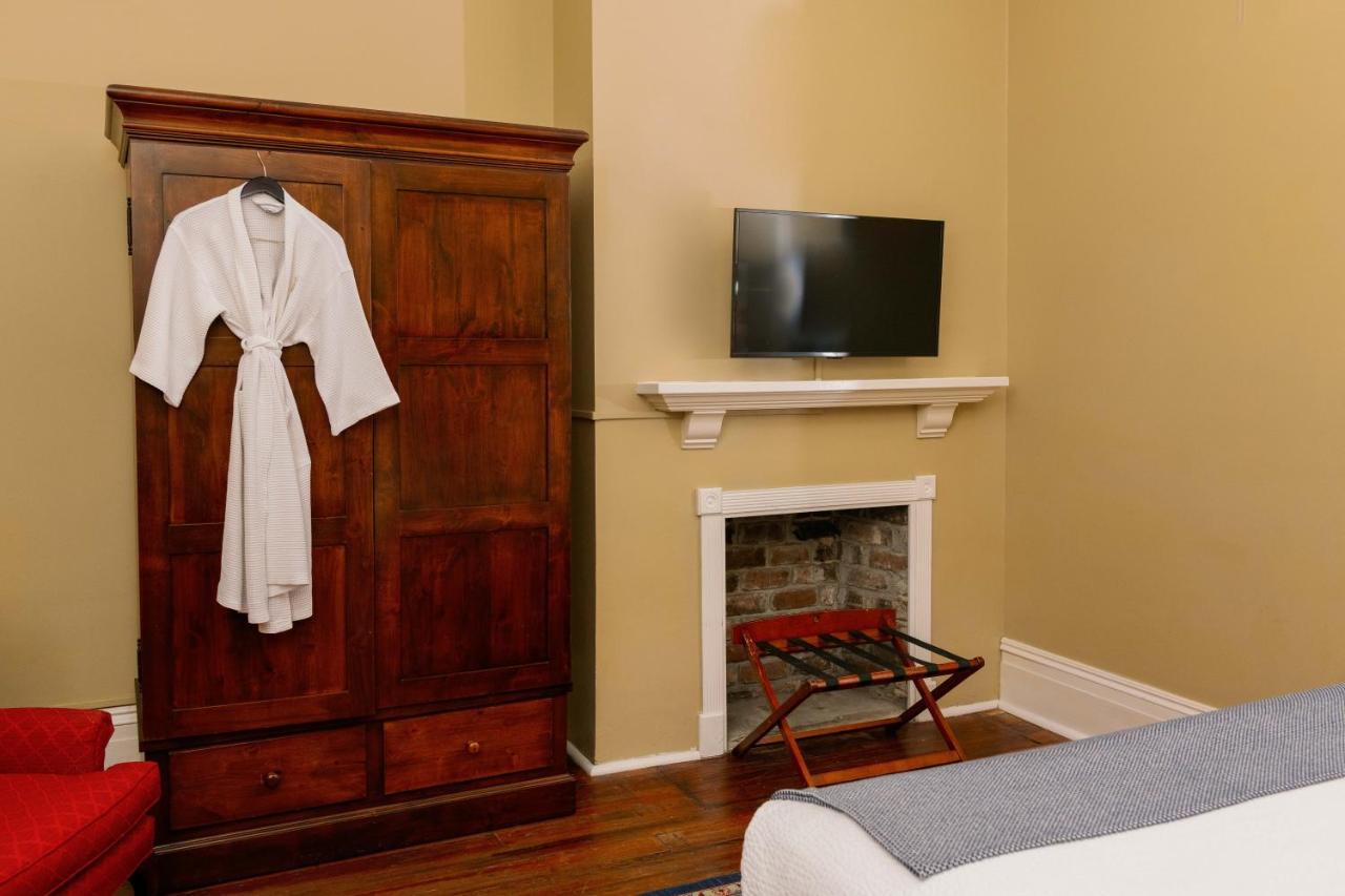 The Marshall House, Historic Inns Of Savannah Collection Екстер'єр фото