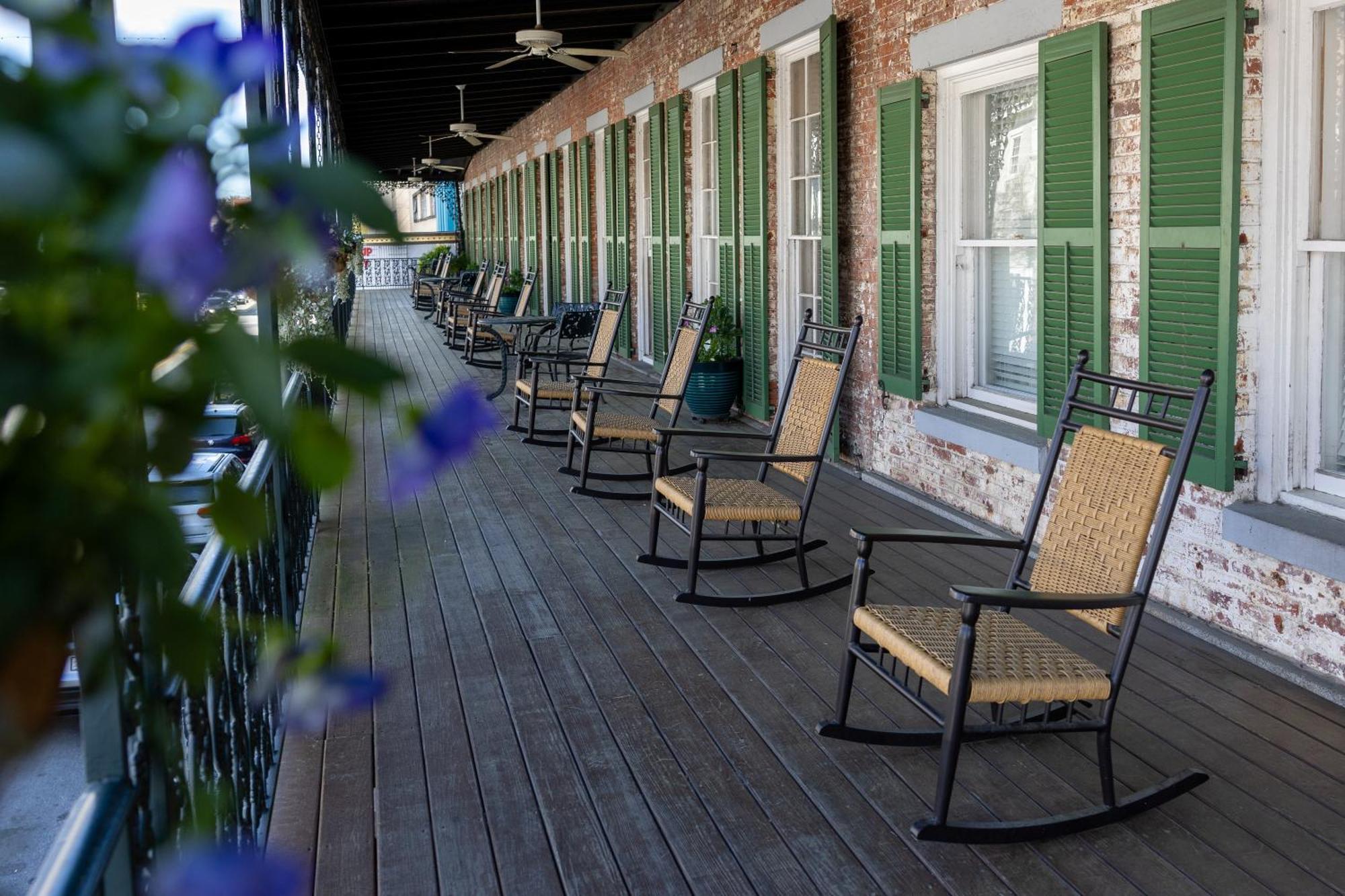 The Marshall House, Historic Inns Of Savannah Collection Екстер'єр фото